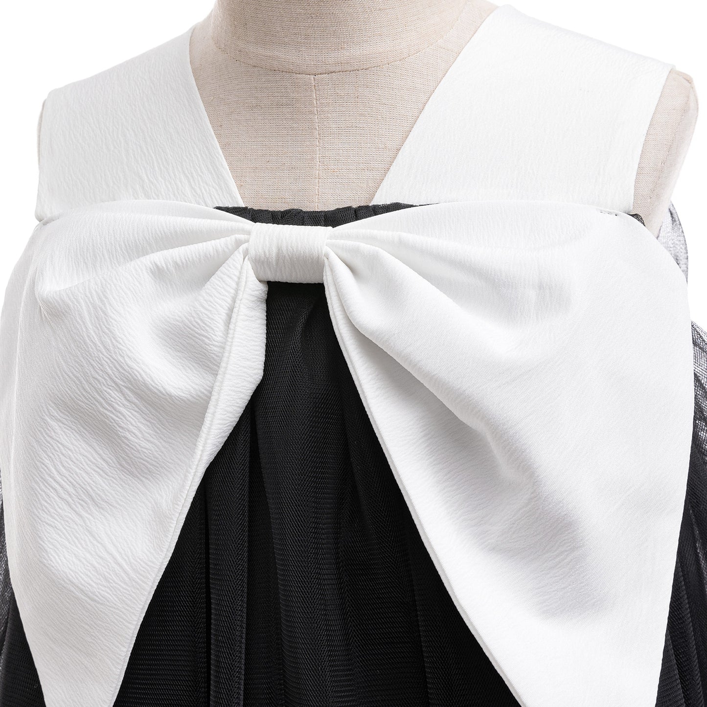 Girls' Black Tulle A-Line Bow Dress – Tea Length for Parties & Halloween
