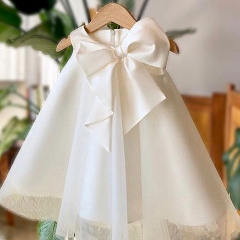 Sleeveless A-Line Flower Girl Dress with Bow and Tulle Skirt