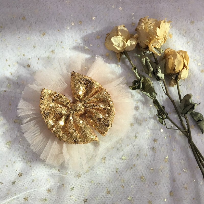 Sleeveless Lace Flower Girl Dress with V-Back and Floral Detail
