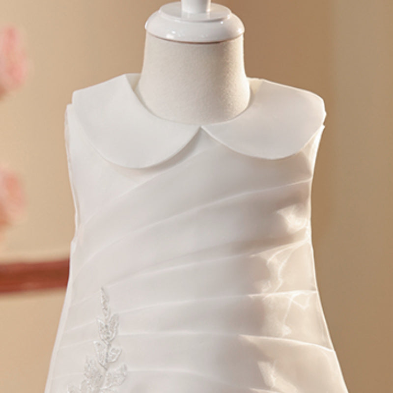 Sleeveless White Organza A-line Flower Girl Dress with Applique for Special Occasions