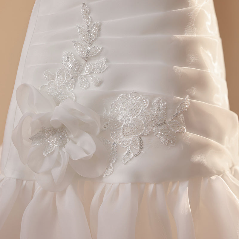 Sleeveless White Organza A-line Flower Girl Dress with Applique for Special Occasions