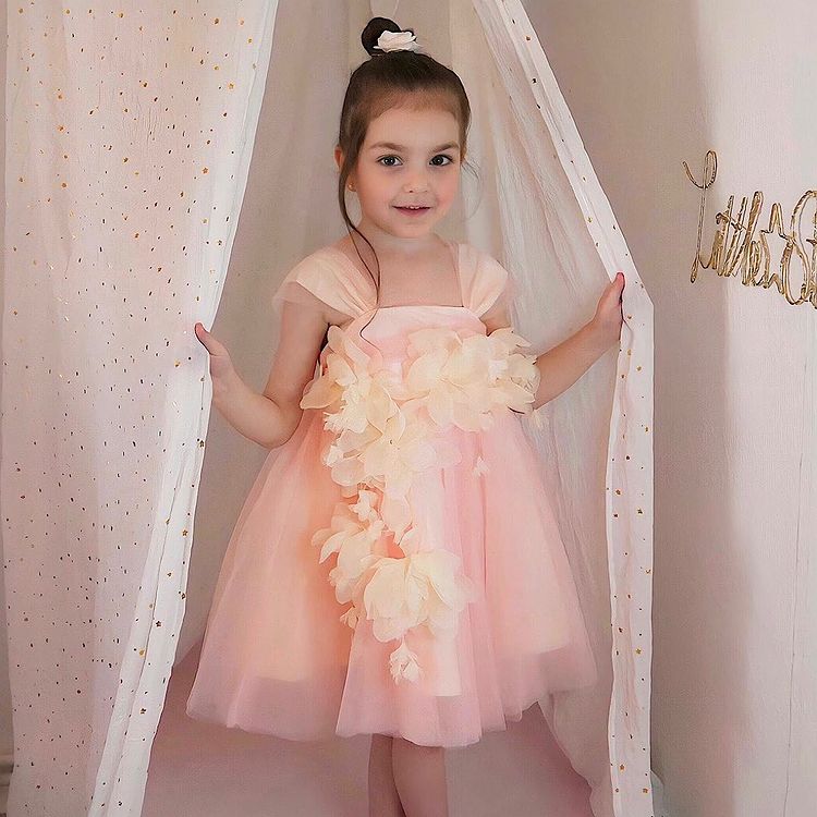 Tulle A-Line Flower Girl Dress Square Neck Sleeveless Flowers