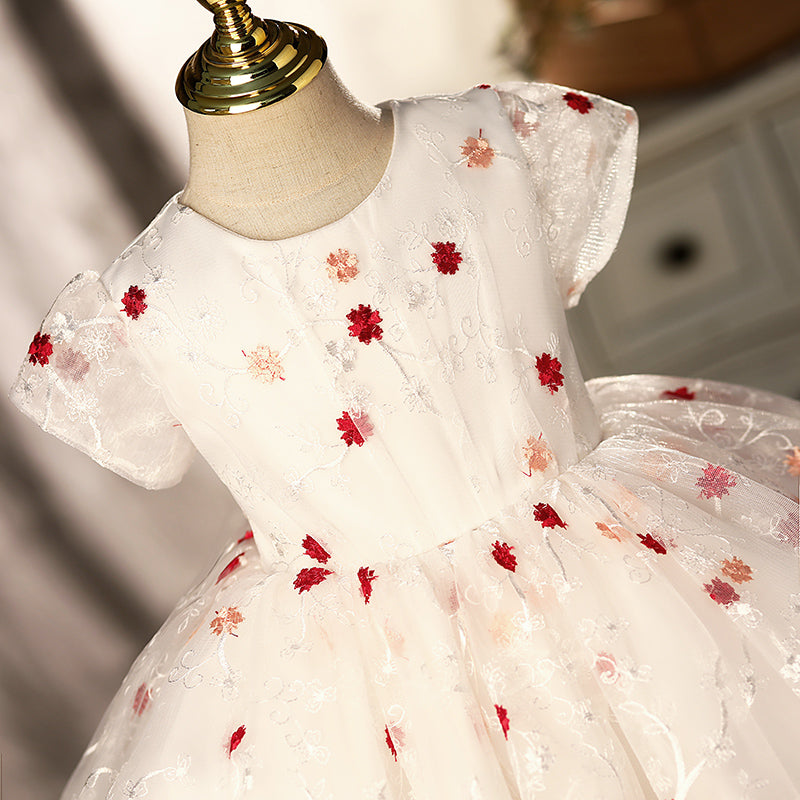 White Lace Princess Flower Girl Dress with Puff Sleeves and Flowers