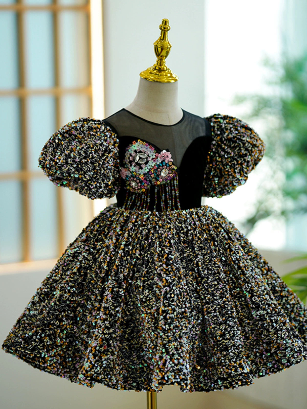 Black Sequined Ball Gown Dress for Girls – Short Sleeve Knee Length Party Dress