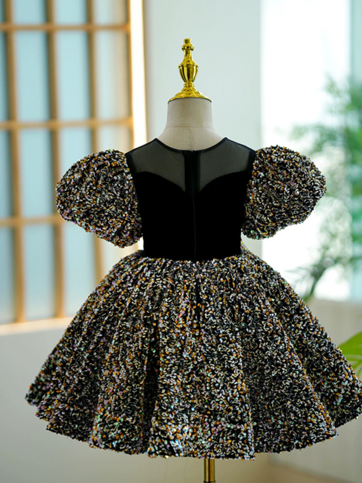 Black Sequined Ball Gown Dress for Girls – Short Sleeve Knee Length Party Dress
