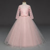 Robe de demoiselle d'honneur élégante en dentelle et tulle, longueur au sol