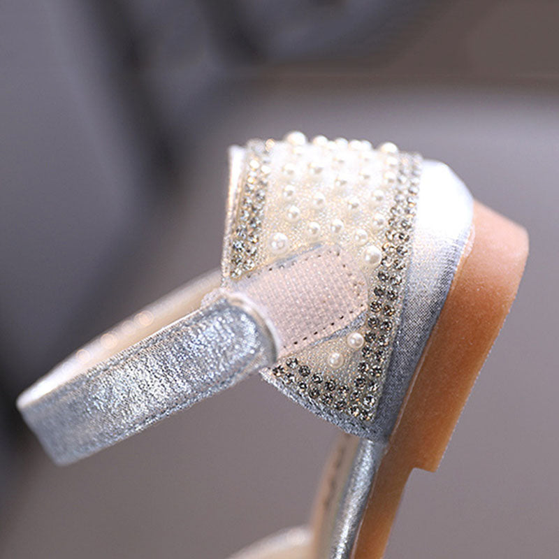 Sparkly Block Heel Closed-Toe Flower Girl Shoes with Pearls & Bows – Party & Occasion Dress Sandals