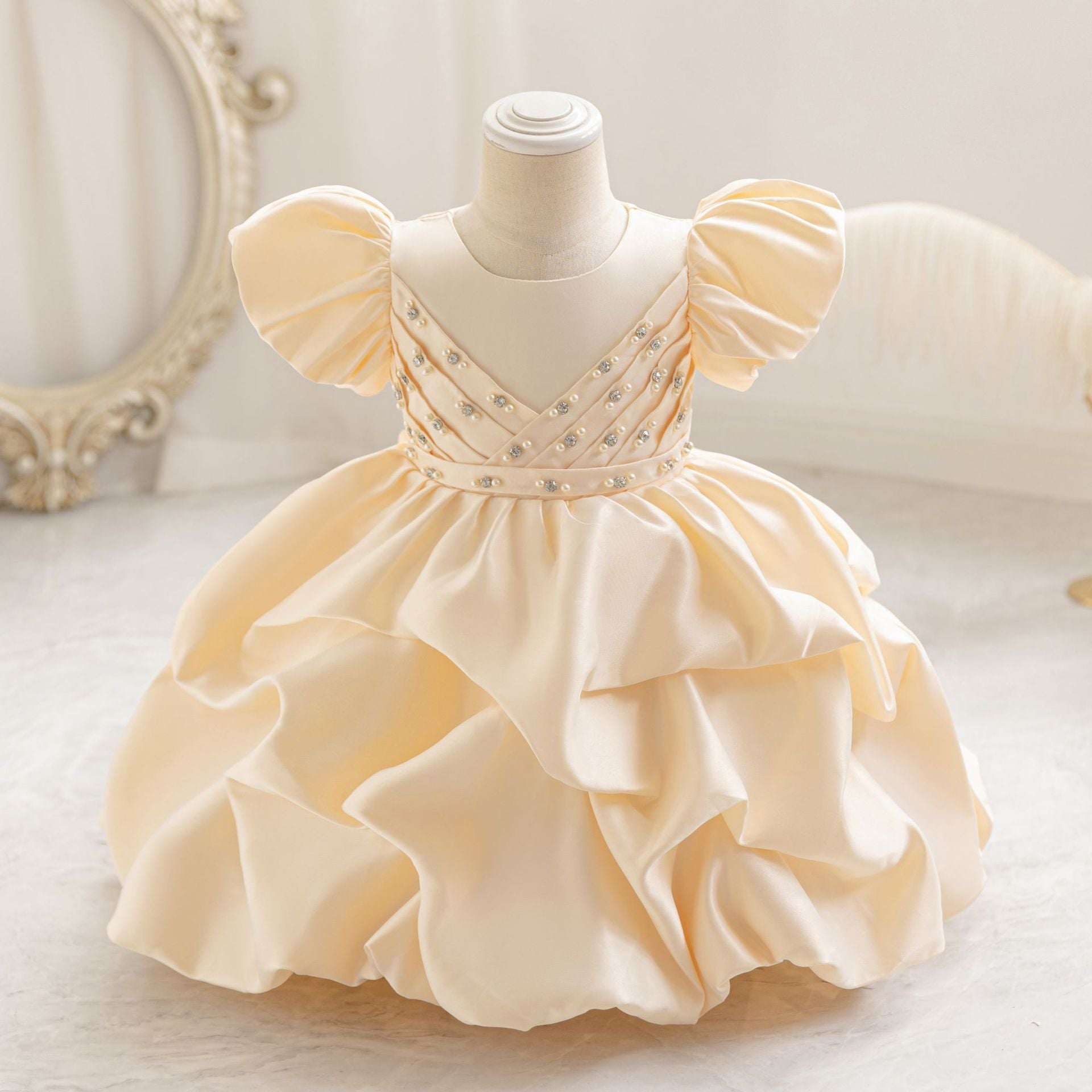 Knee-Length Satin Flower Girl Dress with Puff Sleeves and Bow