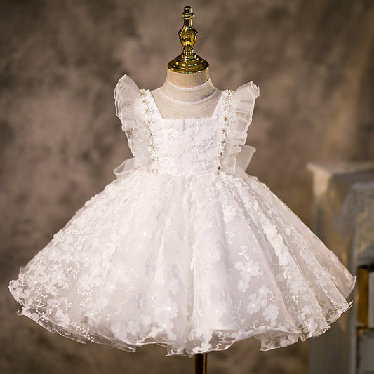 Princess Lace Flower Girl Dress with Sleeveless Design & Flowers