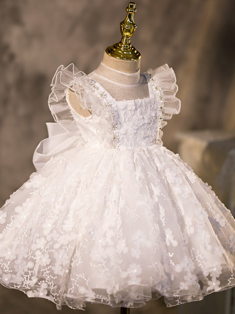 Princess Lace Flower Girl Dress with Sleeveless Design & Flowers